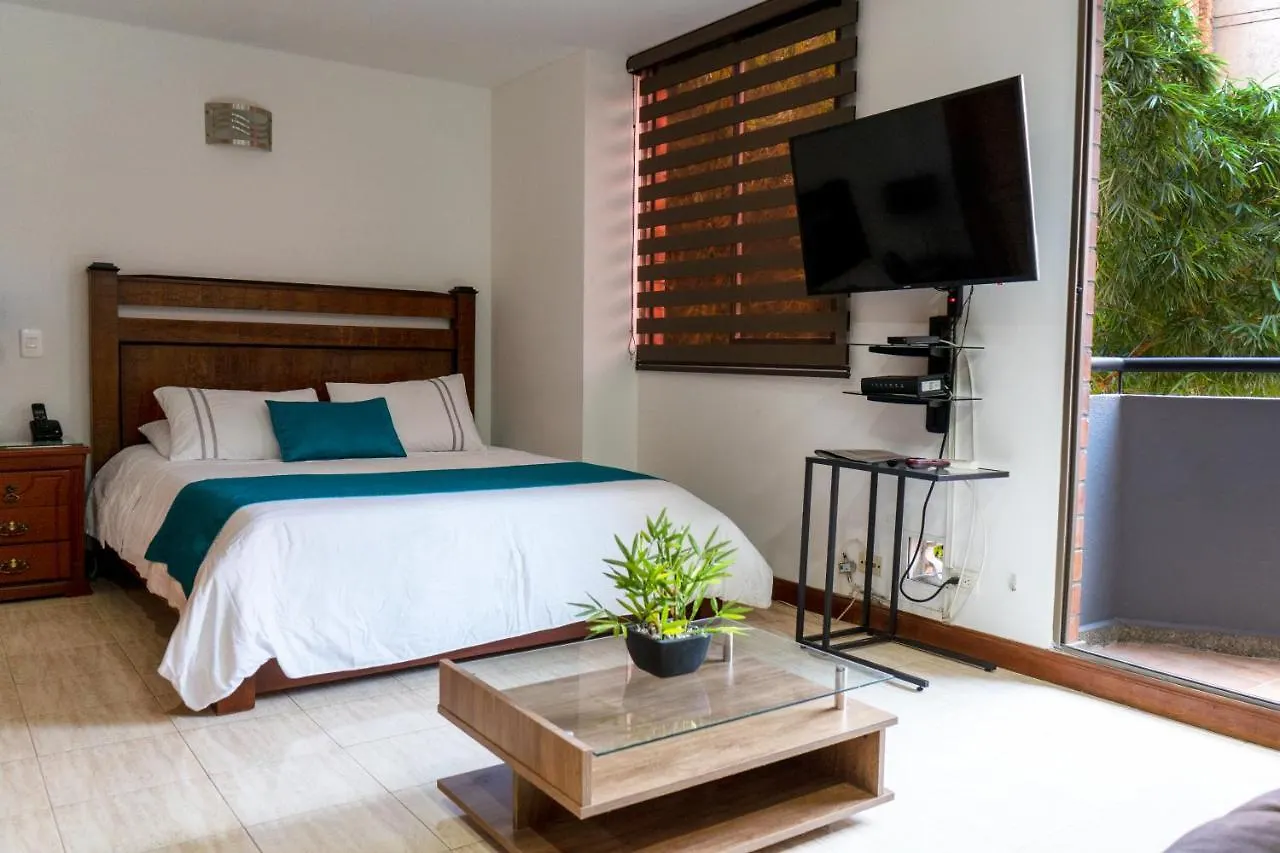 Comfortable Quite Studio In El Poblado מדיין 0*,